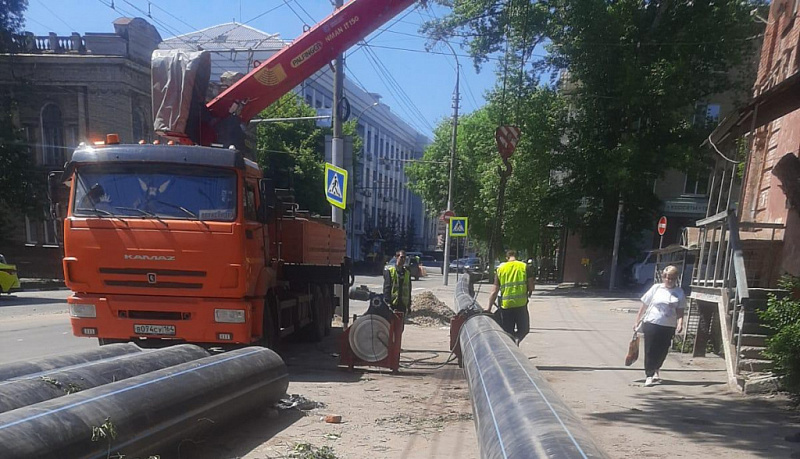 Еще сотня метров нового водопровода протянута под ул.Чернышевского
